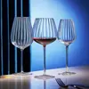 Luxo Leve High-End Transparente Padrão Vertical Taça de Vinho Tinto Taça de Barriga Grande Criativa Doméstica Taça de Vinho Champagne Atacado