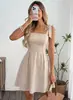 2026 Moda de verano transfronteriza europea y americana nueva, vestido elegante de tirantes a rayas con escote cuadrado para estilizar la cintura