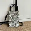 Bolsa de Tricô Cartoon Macia e Fofa Estilo Novo 2026, Mini Bolsa Transversal Feminina, Bolsa Quadrada Pequena Leve, Bolsa de Tricô para Celular
