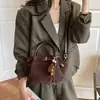 Bolso de mujer de gran capacidad 2026 nuevo otoño vintage de gamuza tipo cesta bolso de mano para el trabajo bandolera