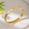 Nuevo Pulsera de Concha de Mariposa Blanca de Tres Diamantes Acero de Titanio Oro Rosa Simple Versátil Moda Accesorios Europeos y Americanos Pulsera para Mujer