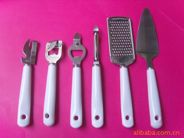 A-015DA小厨具压蒜器开瓶器,果心抽打蛋器瓜刨水果刀比萨