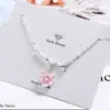 Collar Flor de Cerezo Xiaozhong para Mujer Tendencia Popular en Internet Cadena Corta Simple para Clavícula Colgante Joyería Rosa Collar Estilo Coreano y Estilo Coreano