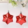 Adornos navideños de PVC pintados en rojo y dorado con forma de estrella, diseño de escena de árbol de Navidad, colgante de estrella de cinco puntas