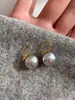 Pendientes de Perla de Vidrio Gris Mismo Estilo para Mujer, Lujo Ligero Francés, Gama Alta, Elegantes, Ganchos Redondos Perfectos, Pendientes Sencillos para el Día a Día