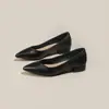 2026 Nuevo Estilo Tacón Grueso Estilo Hada Suave Punta Fina Sin Cordones Suela Suave Versátiles Zapatos de Trabajo para Mujer