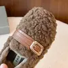 Sapatos felpudos para meninas 2026 novo outono e inverno infantil forrados de fleece sola macia princesa quentes para exterior bebê sapatos de algodão