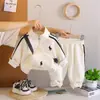 Ropa para Niños 2025 Primavera Nuevo Fresco y Guapo Estilo Deportivo Casual Conjunto de Sudadera con Capucha Estilo Coreano Conjunto de Dos Piezas Moderno para Niños y Niñas