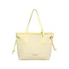 Bolsa de Ombro Moda Europeia e Americana de Grande Capacidade com Estampa Xadrez para Mulheres Nova Moda 2025 Versátil Simples para Ombro Comutador Bolsa Tote