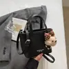 Bolsa Pequena Elegante de Alta Qualidade para Mulheres, Bolsa de Ombro Transversal Retro Nova de Verão 2026, Bolsa Saco Super Popular