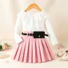 26 Vestido Plissado Feminino de Comércio Exterior, Estilo Novo Primavera e Outono, com Babados, Gola Redonda, Manga Longa, Ajuste na Cintura, com Cinto, Estiloso e Elegante, em Estoque