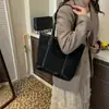 Bolso de Mano Grande de Textura para Estudiantes Viajeras para Mujer 2025 Otoño e Invierno Nuevo Bolso Tote de Hombro Casual Elegante de Nicho