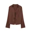 Atacado Fabricante de Roupas Femininas Transfronteiriço 2026 Novo Estilo Europeu e Americano Simples Cor Sólida Cetim Amarração Flare Blusa Top