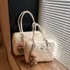Bolso para debajo del brazo de estilo francés con vibra relajada para mujer, Nuevo Bolso de mano acolchado de moda 2026, Bolso de hombro, Bolso tipo bowling para ir al trabajo