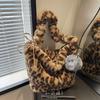 Bolso de piel con estampado de leopardo para otoño e invierno, nuevo bolso de mujer, moderno bolso de un solo hombro, bolso bandolera de gran capacidad, bolso de felpa para ir al trabajo.