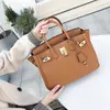 Bolsa Popular de Platina Couro Genuíno Padrão Lichia Bolsa Feminina de Guangzhou Bolsa Transversal de Couro Genuíno Bolsa Feminina da Moda Atacado