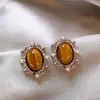 Brincos redondos com gotas de óleo estilo Maillard, luxo leve, alta qualidade, modernos, ear cuffs simples, elegantes e versáteis, brincos de nicho para mulheres