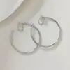 Aretes de Aro del Mismo Estilo de Ning Yizhuo, Sin Perforación, Diseño en Espiral, Modernos y Versátiles, Adecuados para el Viaje Diario, Sensación de Alta Gama, Hacen que el Rostro Parezca Más Pequeño, Únicos