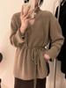 Suéter de Punto con Cintura Ajustable Otoño e Invierno Nuevo Largo Medio Suave Ceroso Estilo Perezoso Cuello Alto Cauchy Suéter Calado para Mujer