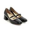 Zapatos de cuero charol para comercio exterior europeo y americano con decoración de hebilla, zapatos vintage de punta cuadrada para comercio exterior, zapatos profesionales de tacón medio grueso en tallas grandes