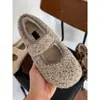 Zapatos Mary Jane para Mujer 2025 Nueva Moda Versátiles Punta Redonda Velcro Cálidos Planos de Piel