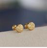 Plata S925 Carácter Fortuna Exquisito Pequeño Tornillo Hebilla de Tornillo Clavo para Oreja Aretes Simples para Mujer de Año Nuevo y Joyería para Oreja