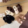 Zapatillas de Felpa Cálidas de Piel Estilo Coreano Invierno 2026 de Corte Bajo para Mujer, Zapatillas de Algodón para Exteriores, Suela Gruesa, Aumentan la Altura Interior