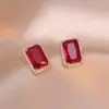 Aretes para Mujer, Aretes de Flor Corazón con Circonita Micro-pavimentada de Cobre, Nueva Moda de Nicho, Diseño Simple, Joyería de Temperamento y Versátil
