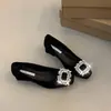 Sapatos baixos estilo fada suave estilo francês, novo modelo outono 2026, bico baixo com strass, estilo para noite, bico quadrado, sapatos femininos elegantes