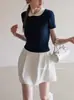 EGKA top de punto corto de manga corta con cuello de muñeca de punto trenzado en color de contraste para mujer, verano, corto, ajustado, favorecedor, hombro normal, ropa dulce