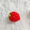 Enfeites de Frutas Puramente Artesanais, Produtos Acabados de Morango, Enfeites de Frutas Crochê em Lã, Enfeites para Bolsa e Chave, Atacado