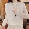 Blusa de tricô com decote redondo vazado e mangas compridas, novo design estilo coreano para primavera e outono, caimento solto, afina a silhueta, versátil e elegante