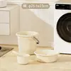Juego de Cubo de Agua para el Hogar, Lavabo, Cucharón de Agua, Cubo de Plástico Engrosado, Gran Capacidad, Uso Doméstico, Set de Tres Piezas para Baño en Dormitorio de Estudiantes