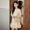 Vestido estilo Chanel para niña 2026 primavera y otoño nuevo conjunto elegante de dos piezas con detalle de lazo