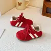 Zapatos Deportivos Nuevos para Niños Primavera y Otoño 2026 con Suelas Suaves, Antideslizantes Estilo Coreano Zapatos Forrest Gump para Niños y Niñas, Zapatos para Bebés