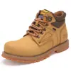 Botas Plus Size Calçados Masculinos 2025 Novas Tendência de Cano Alto Botas Cor de Ruibarbo Estilo Britânico Retro Botas de Montanhismo para Trabalho ao Ar Livre