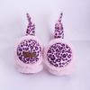 Venta al por mayor de fábrica moda estampado de leopardo orejas de gato invierno felpa cálido diadema auriculares Bluetooth para teléfono móvil regalo