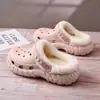 Chinelos de algodão grossos, forrados com fleece e quentes para outono e inverno para mulheres, com sola antiderrapante, adequados para uso interno e em casa, com design fofo e disponíveis para atacado transfronteiriço