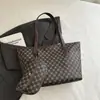 2026 Verano Nuevo Estilo Bolso Retro de Gama Alta Bolso Tote de Gran Capacidad Bolso de Hombro de Moda Bolso de Mujer al por Mayor