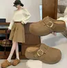 2026 Novas Mules Femininas Vintage Quadradas com Fivela, Bico Fechado, Slip-On, Solado Macio, Confortáveis, Versáteis, Chinelos Casuais