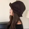 Sombrero de Cubo con Lazo Oscuro para Mujer, Calidez Otoño/Invierno, Adelgazamiento Facial, Estilo Retro Artístico