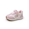 Moda para Niños 2026 Otoño Nuevo Diseño de Tenis de Bloques de Color Modernos, Zapatos Versátiles Diarios para Bebés Niñas Estilo Forrest Gump