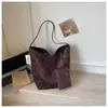 Bolsa de Ombro Grande com Estampa de Leopardo Moda Feminina Nova Bolsa Tote Simples com Personalidade Bolsa de Compras Grande Versátil Bolsa de Viagem