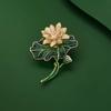 Broche de Loto de Buena Suerte para Mujer, Exquisito Pin de Loto Estilo Chino, Diseño Único, Accesorio para Traje, Retro Artístico