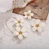 Pendientes de Flores de Rafia Transfronterizos Europeos y Americanos de Primavera y Verano con Diseño de Moda en Forma de Arco y Pendientes Tejidos a Mano en Forma de C