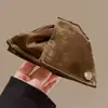 Elegante Pinza para el Cabello con Etiqueta Dorada Satinada para Mujer 2026 Nuevo Estilo Pinza de Alta Gama para Peinados Recogidos en la Parte Trasera del Cabello Pinza de Tiburón Accesorio para el Cabello