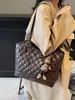 Bolso retro de gran capacidad transfronterizo para mujer, versátil para otoño e invierno, nuevo bolso de hombro casual con patrón de diamantes 2026, bolso tote texturizado