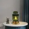 Suministro exclusivo transfronterizo de pequeñas lámparas de mesa de cristal, lámparas decorativas de noche de dormitorio retro de lujo ligero nórdico, venta al por mayor desde el fabricante