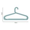 Percha de plástico antideslizante para el hogar, sencilla, para colgar pantalones, para secar ropa en blanco y negro, sin costuras, ahorra espacio, con arco de almacenamiento audaz.