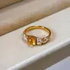 Anillo Floral Ovalado Vintage Estilo Francés con Diseño de Nicho, Elegante, Único, Moderno, Exquisito, Lujo Ligero, Versátil y Distintivo